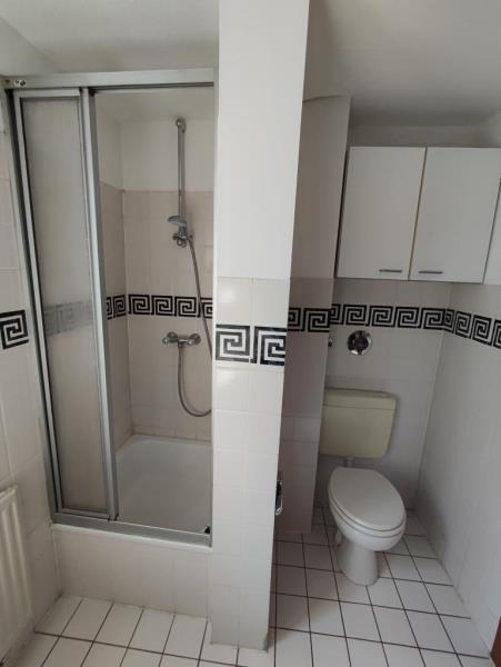 Dusche und WC